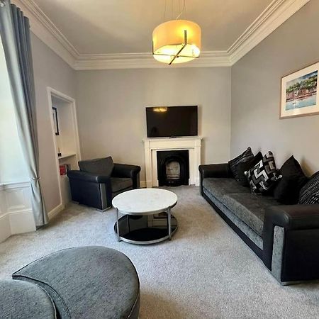 Beautiful Spacious Apartment In Town Centre Oban Buitenkant foto