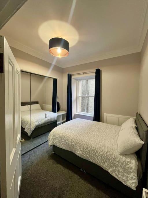 Beautiful Spacious Apartment In Town Centre Oban Buitenkant foto